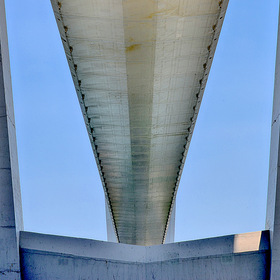 Мост (вид снизу)